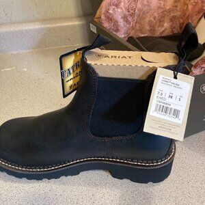 Ariat FatBaby Twin Gore Chelsea Boots, Women's 7.5M